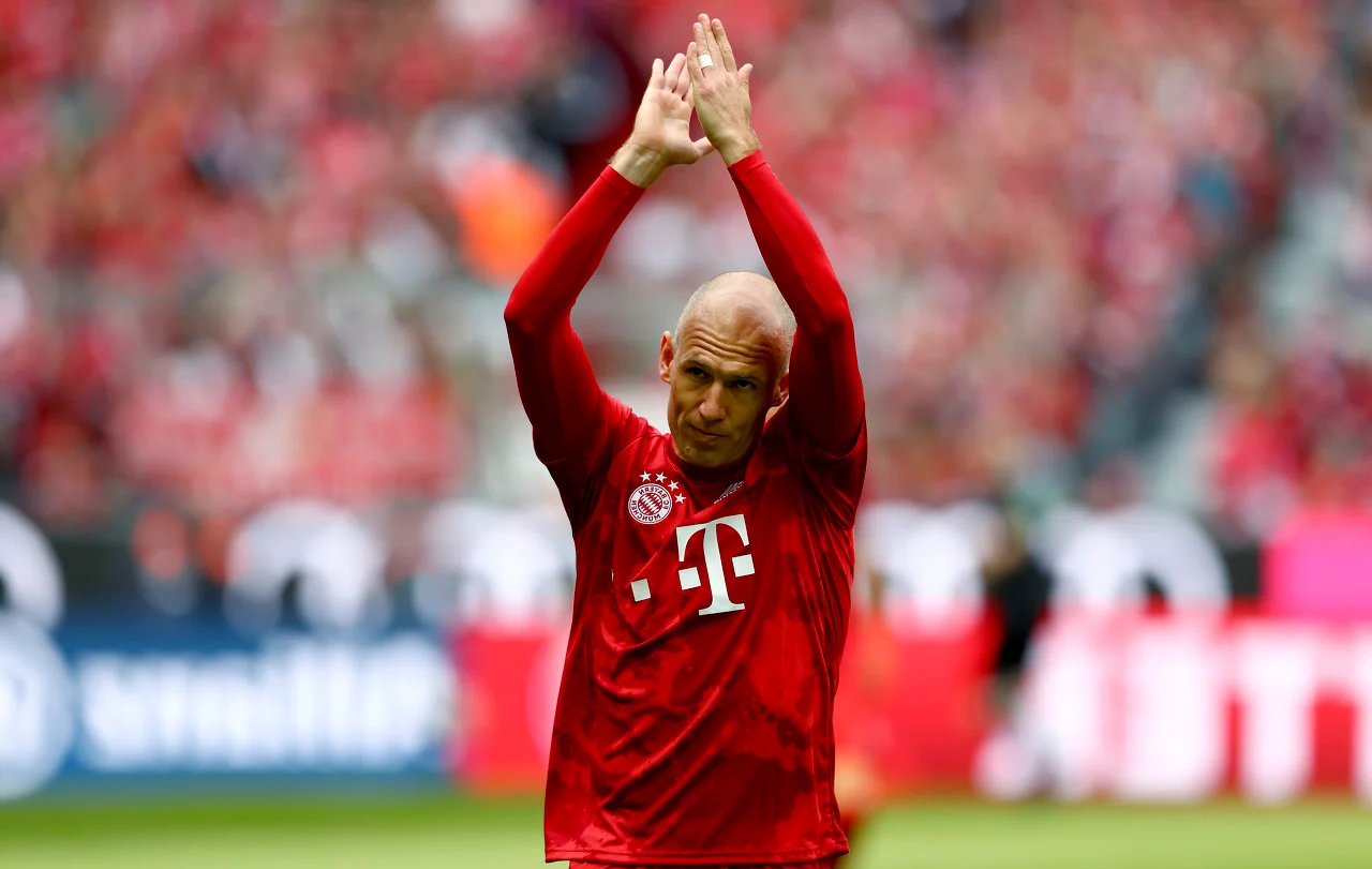 爱游戏网页版登录入口-罗本宣布因伤退出赛季，拜仁慕尼黑球迷为他送上祝福的简单介绍