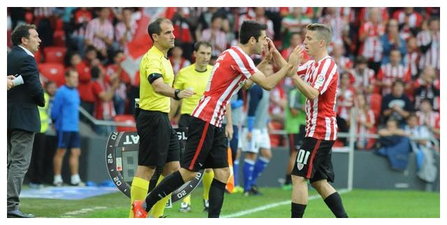 爱游戏网页版入口-包含佛罗伦萨青训球员崭露头角，备战首发争取胜利的词条