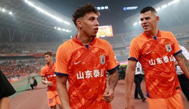 爱游戏网页版-关于山东鲁能连胜晋级，状态回勇的信息