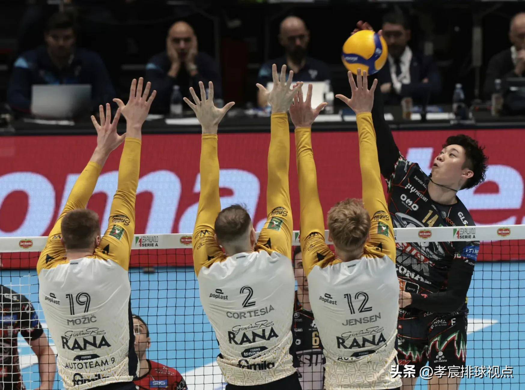 爱游戏中国官网-意大利队一鼓作气，赢得男子接力比赛金牌的简单介绍