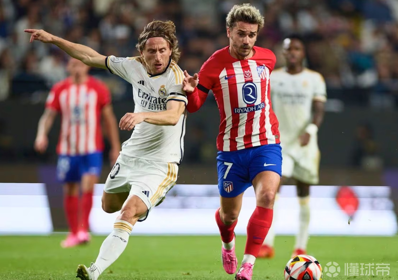 包含马德里德比：马德里竞技主场大胜皇家马德里的词条