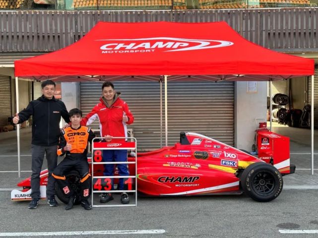 新晋球员试训缤纷上演，锻炼更替或致未知的简单介绍