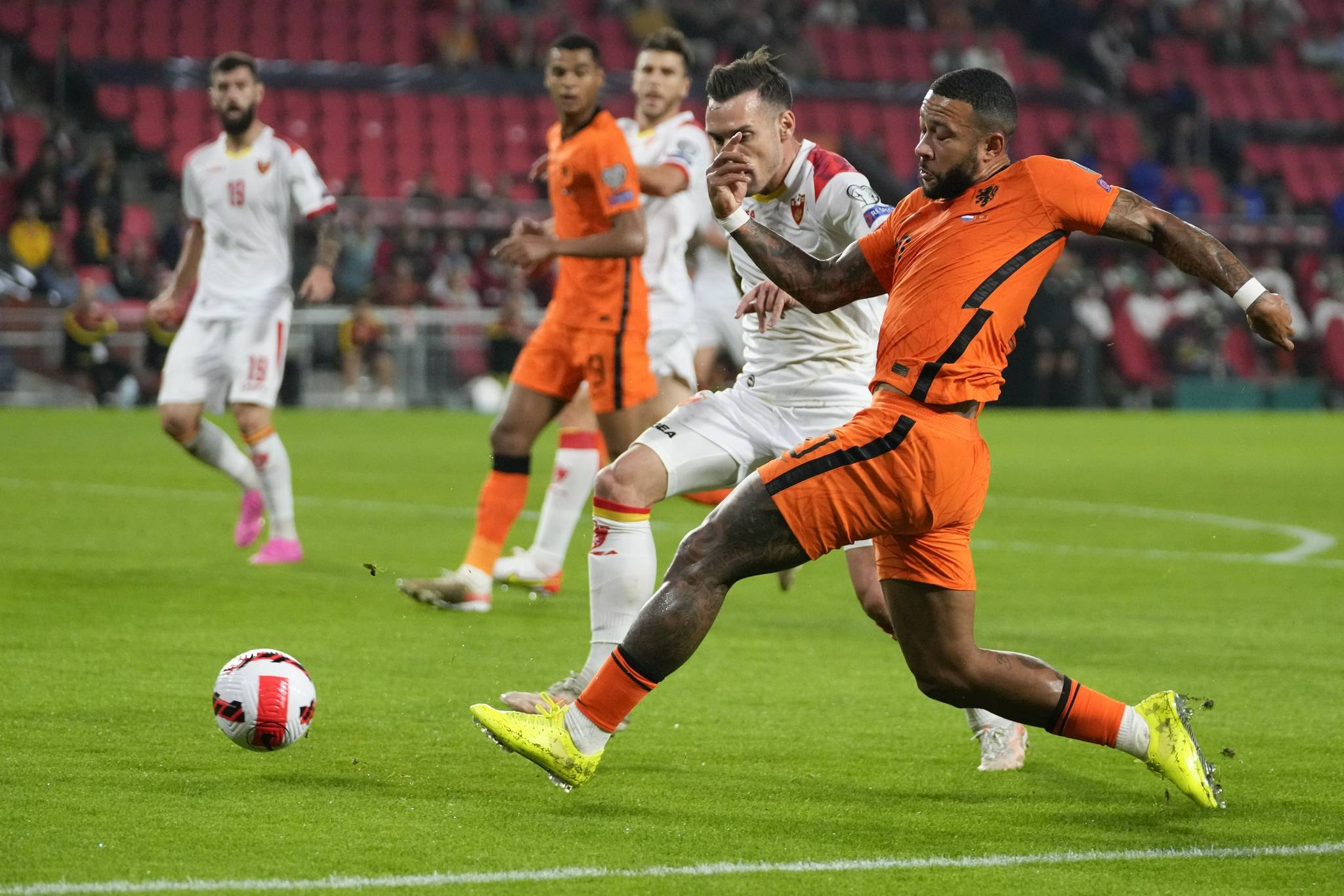 爱游戏官网网页版入口-激战连连！欧洲国家杯赛事精彩纷呈的简单介绍