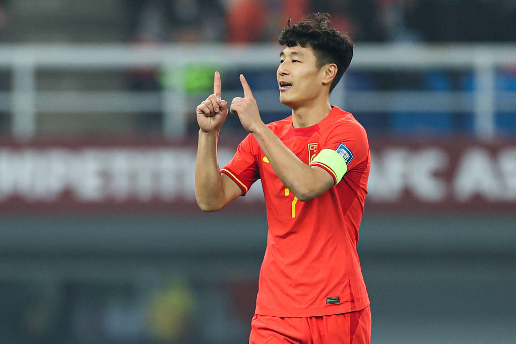 爱游戏官网入口-包含南特客场拼搏，年轻球员挺身而出助球队拿分的词条