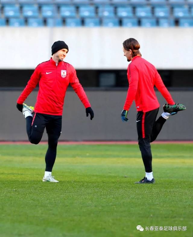 海南男篮战斗到最后一刻，尽力争取胜利