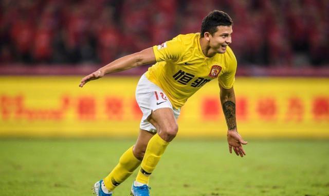 爱游戏在线-包含恒大战线延长，夺冠热情高涨的词条