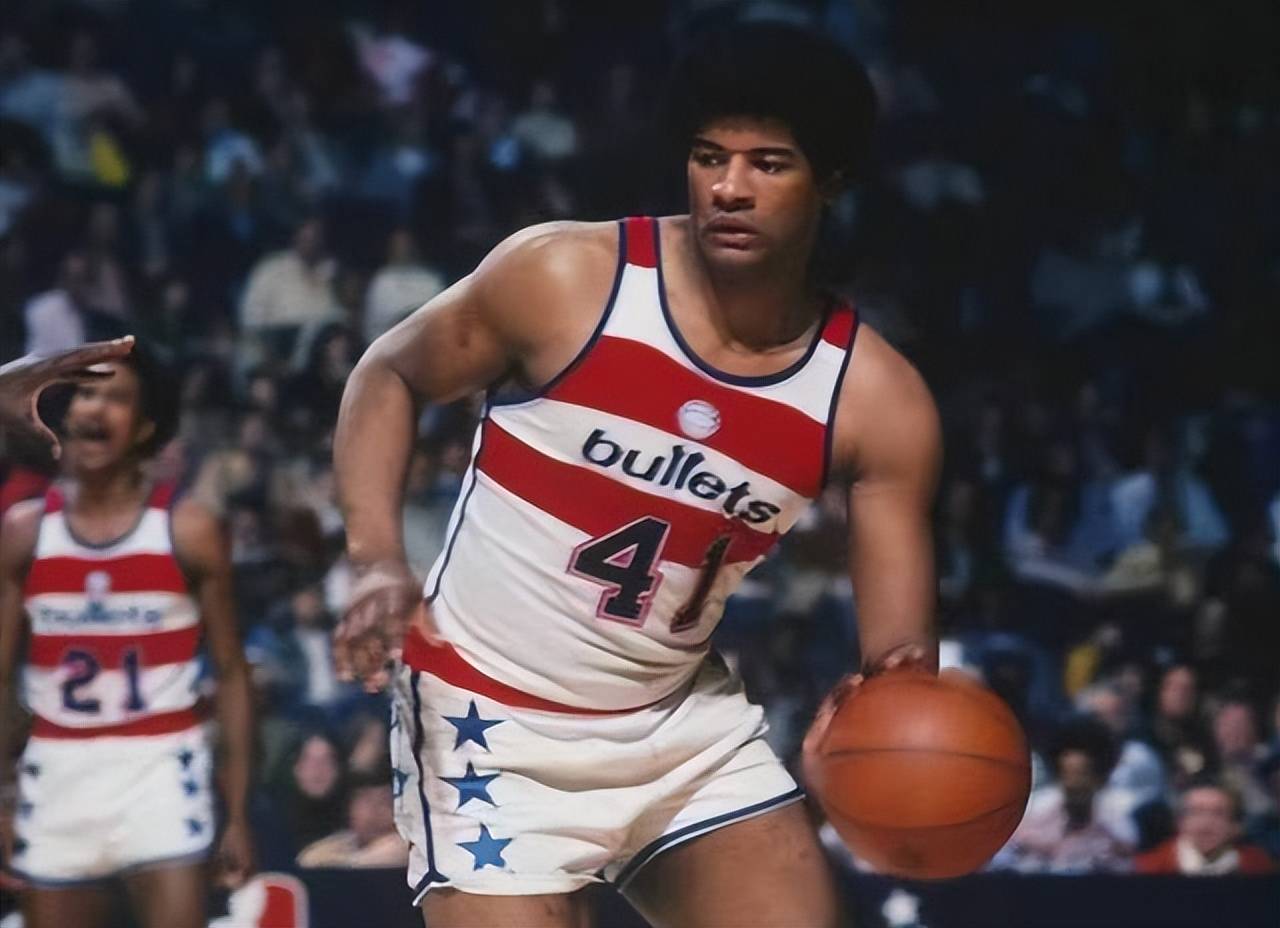 爱游戏登录入口-篮球新秀被选为最有潜力球员