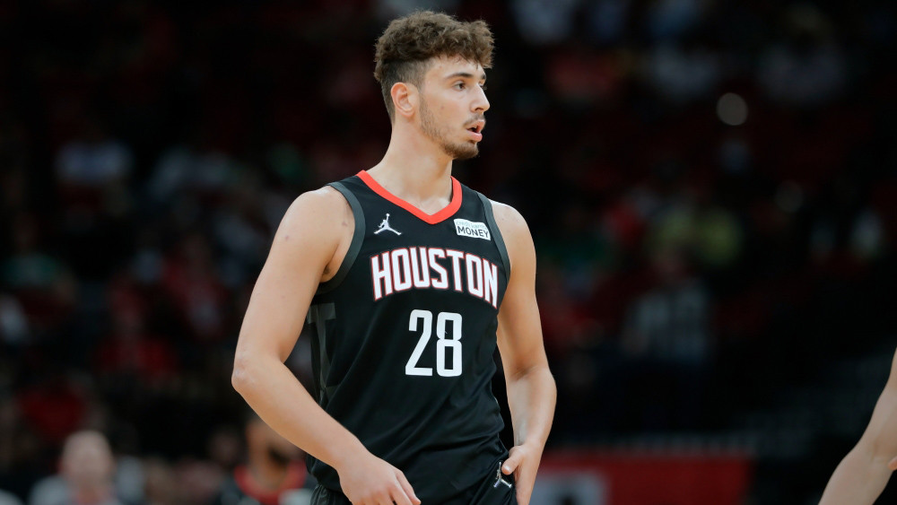 包含汉诺威96球员因优异表现获得主教练称赞的词条