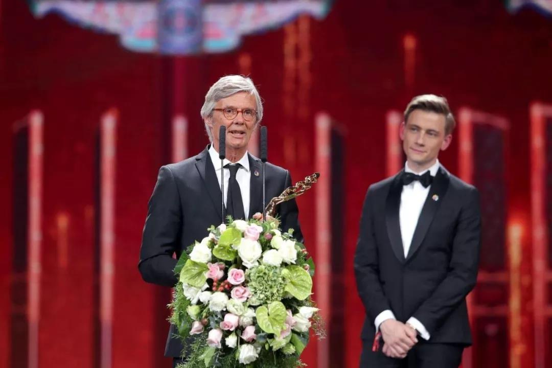 爱游戏官方登录入口-北京队圆满结束本赛季，成绩斐然登顶的简单介绍