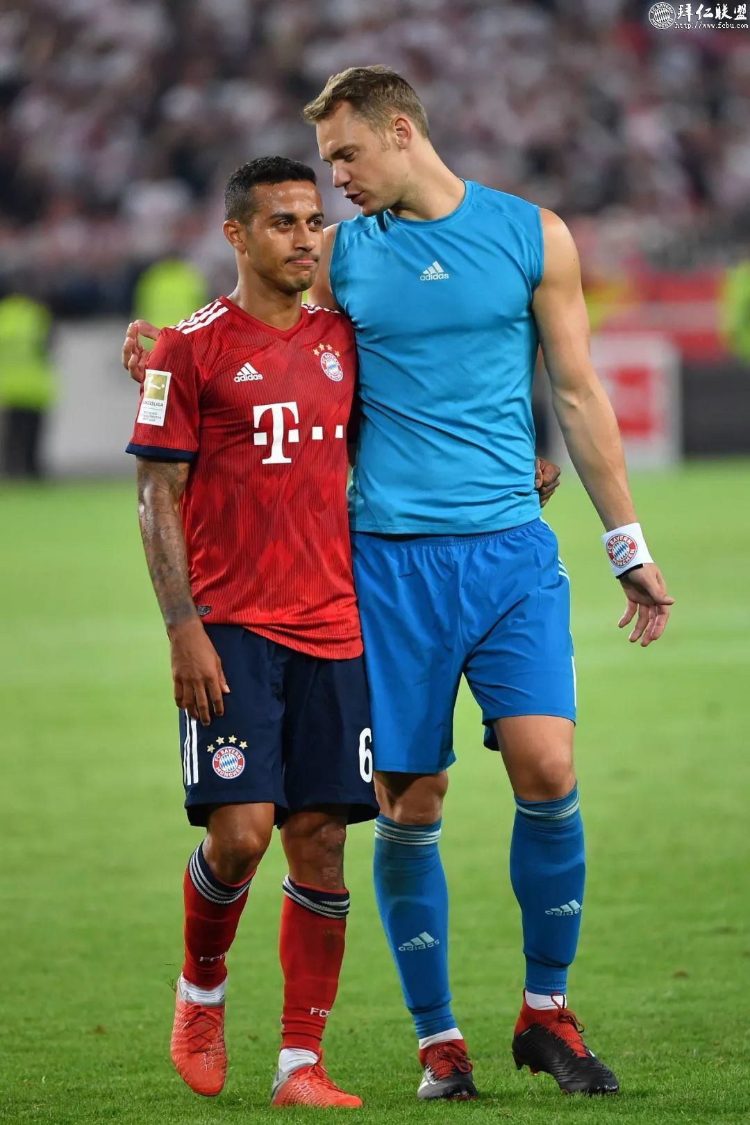 爱游戏入口-沙尔克客场挑战拜仁慕尼黑，艰难寻找突破的简单介绍