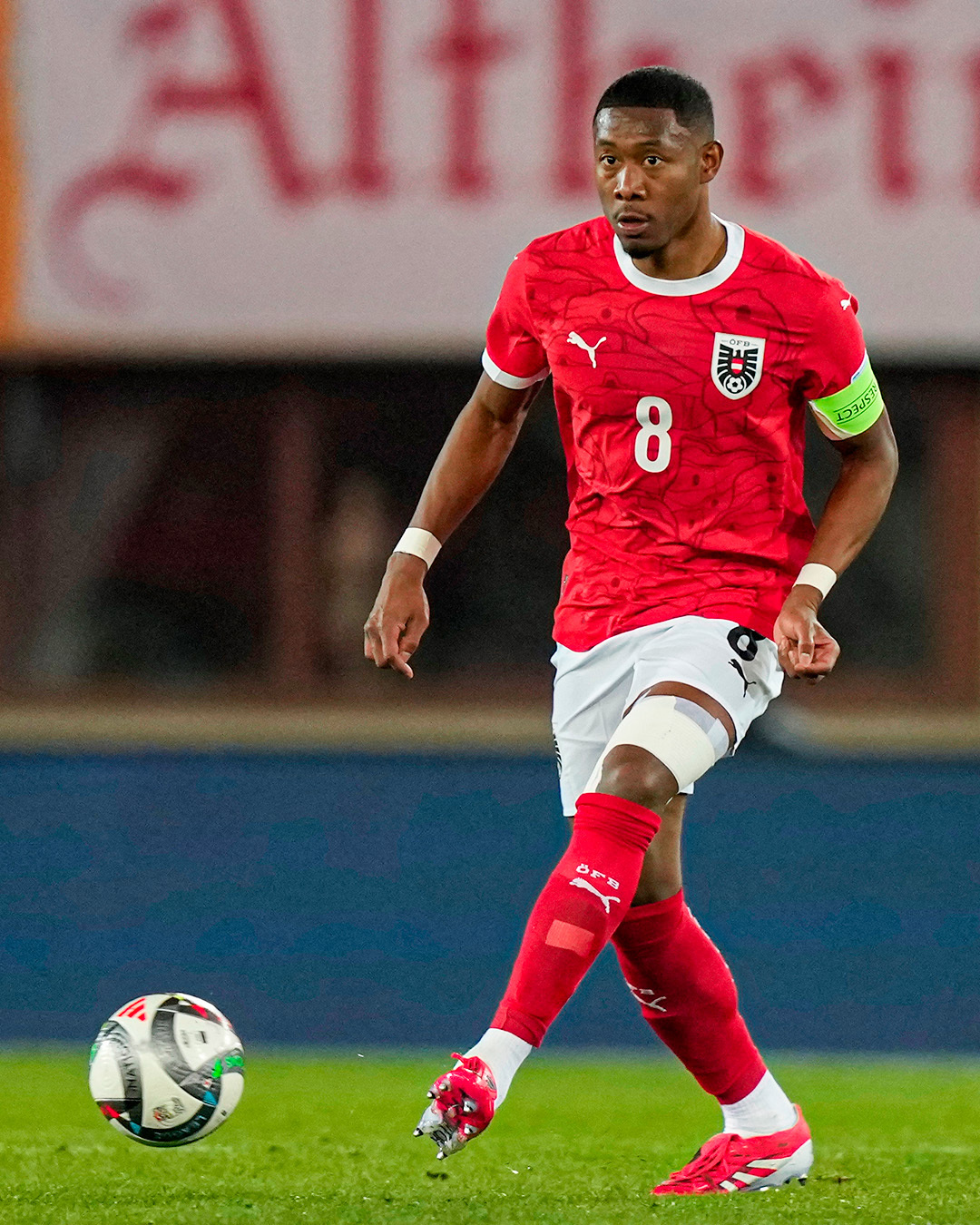 爱游戏体育官网-包含黑马崛起：欧国联球队实力超出预期的词条